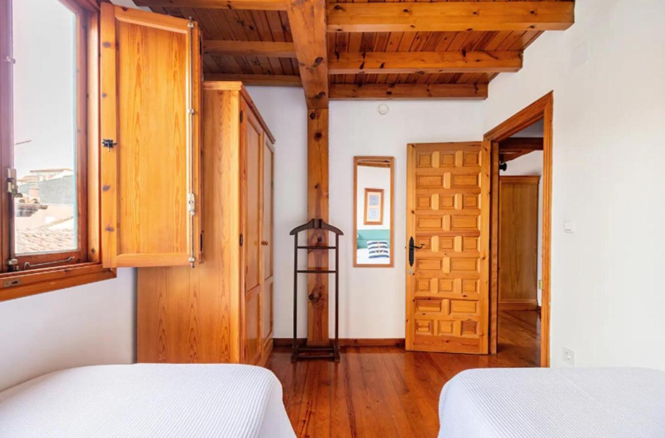 Casa Marinera Centrica En โกมิญาส ภายนอก รูปภาพ